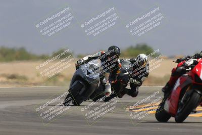 media/Sep-30-2023-SoCal Trackdays (Sat) [[636657bffb]]/Turn 15 (1120am)/